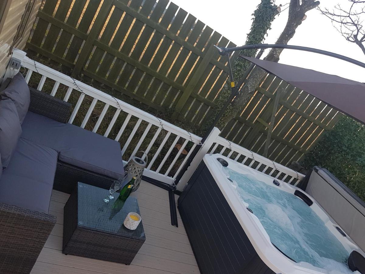 Hillingworth'S Hot Tub Retreat - St Cyrus Vila Garvock Exterior foto