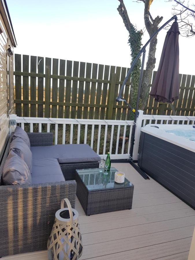 Hillingworth'S Hot Tub Retreat - St Cyrus Vila Garvock Exterior foto